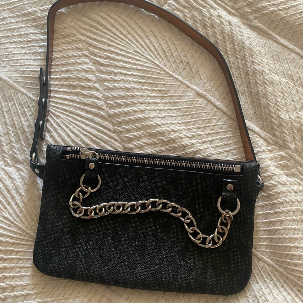 Micheal Kors fanny pack